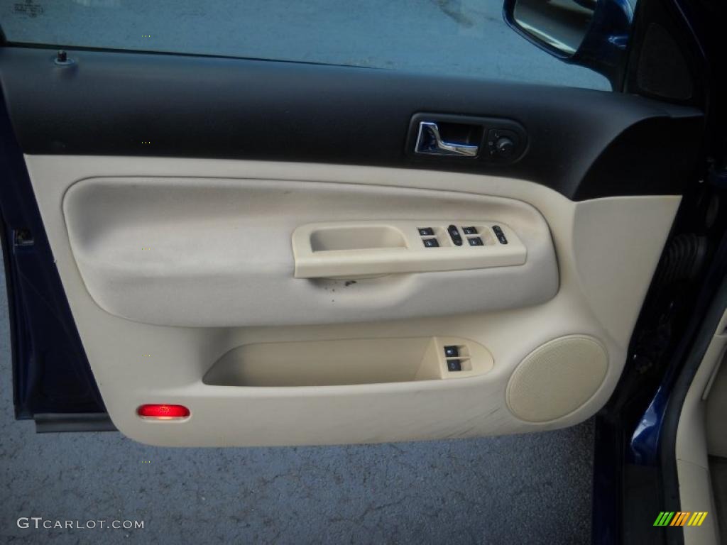 2005 Golf GL 4 Door - Indigo Blue Metallic / Beige photo #12