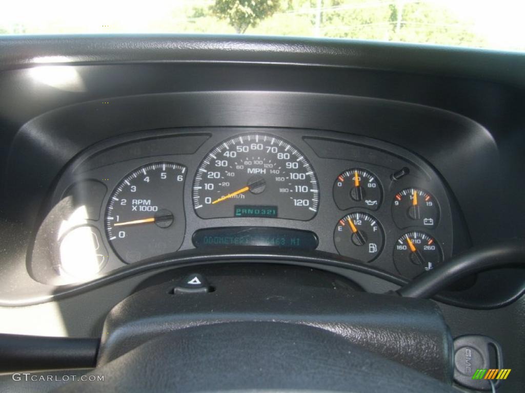 2004 GMC Yukon XL 1500 SLT Gauges Photo #38535687