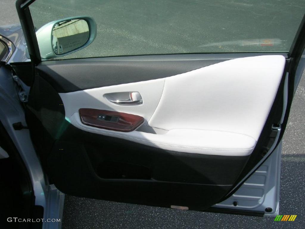 2010 Lexus HS 250h Hybrid Premium Gray Door Panel Photo #38538147