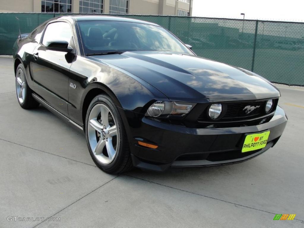 Ebony Black Ford Mustang