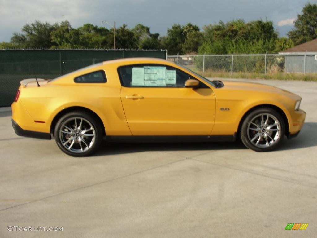 2011 Mustang GT Premium Coupe - Yellow Blaze Metallic Tri-coat / Charcoal Black photo #2