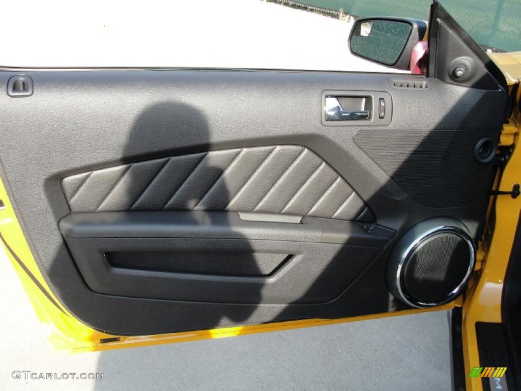 2011 Mustang GT Premium Coupe - Yellow Blaze Metallic Tri-coat / Charcoal Black photo #19