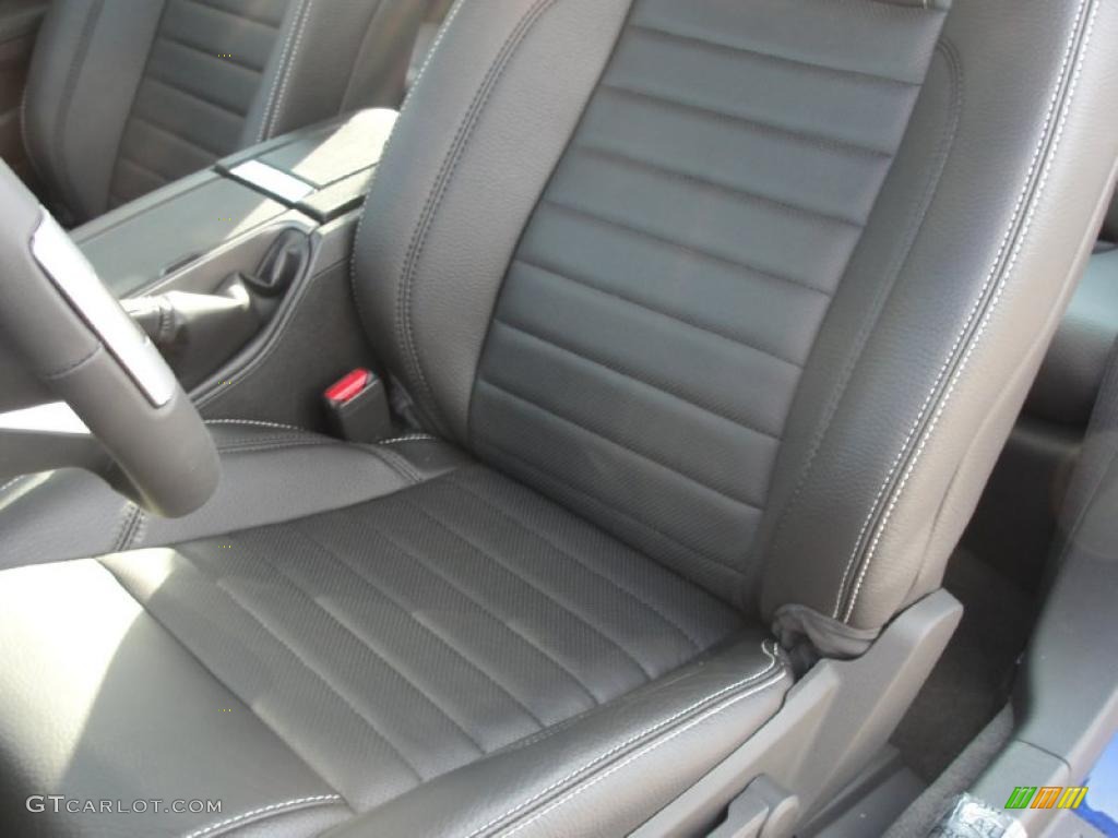 2011 Mustang GT Premium Coupe - Kona Blue Metallic / Charcoal Black photo #22