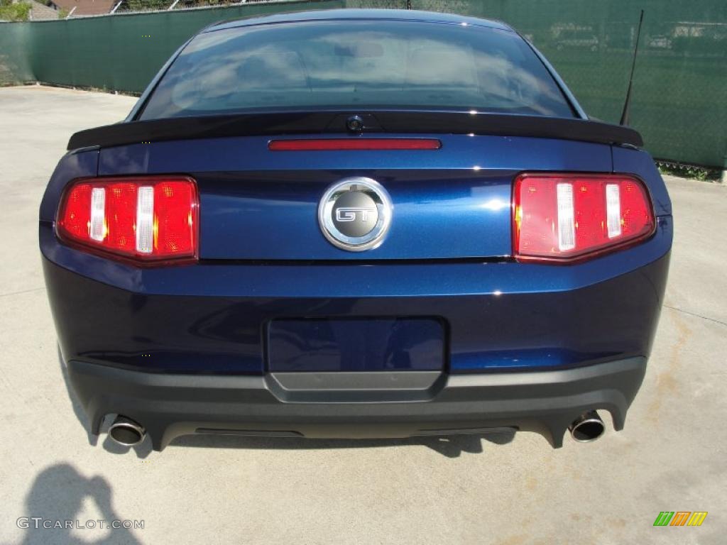 2011 Mustang GT Premium Coupe - Kona Blue Metallic / Charcoal Black/Grabber Blue photo #4