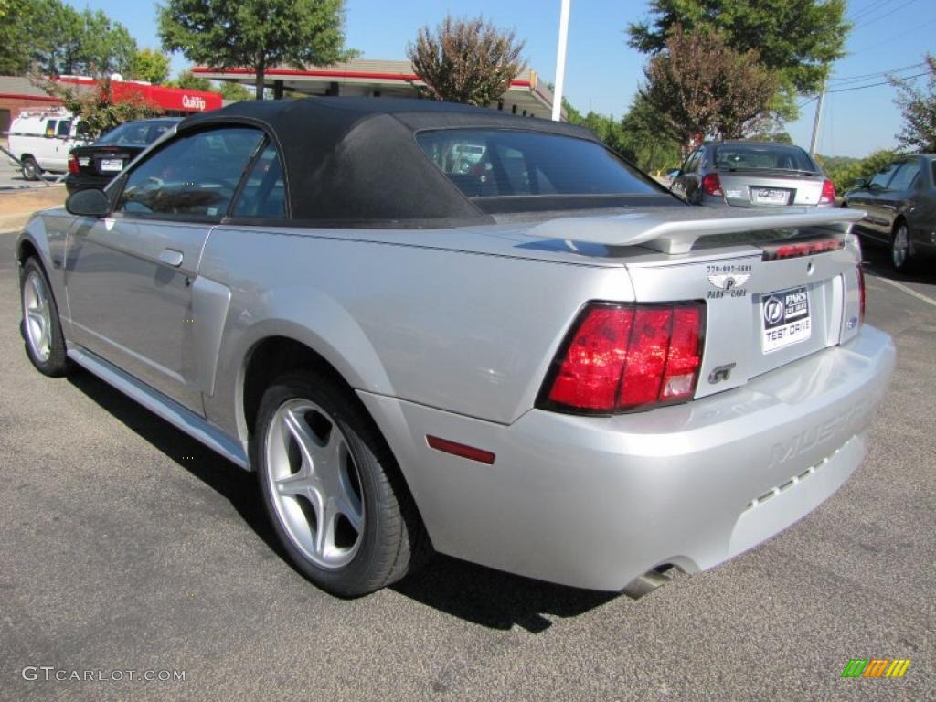 2001 Mustang GT Convertible - Silver Metallic / Medium Graphite photo #2