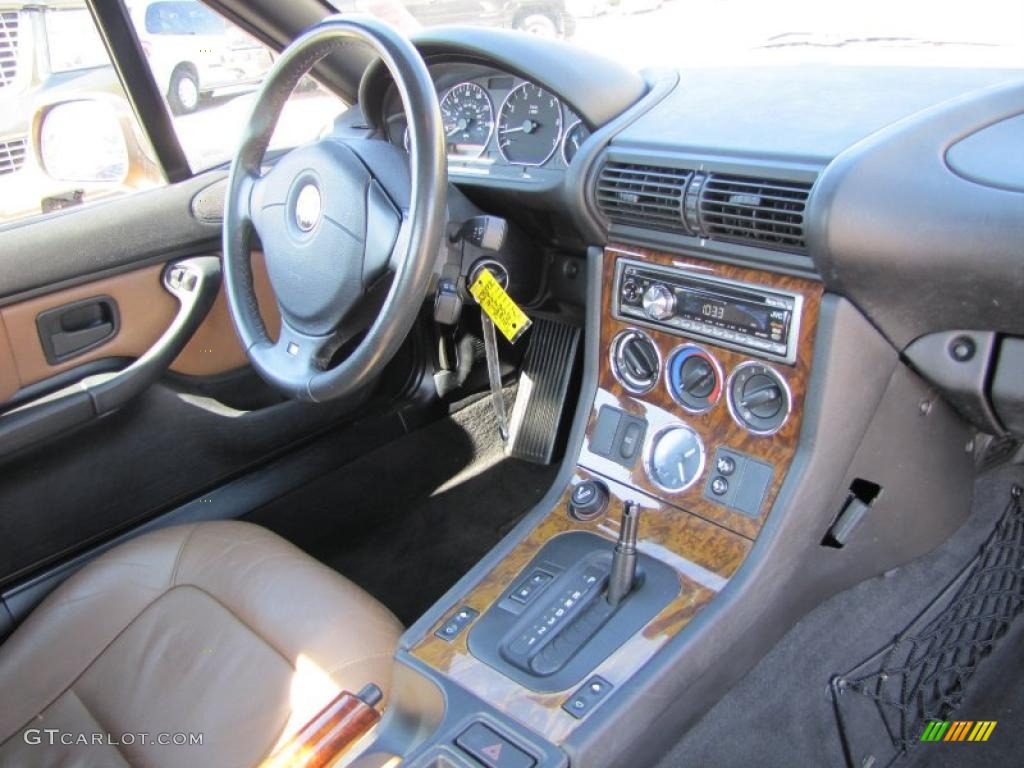 2000 BMW Z3 2.3 Roadster Impala Brown Dashboard Photo #38542363