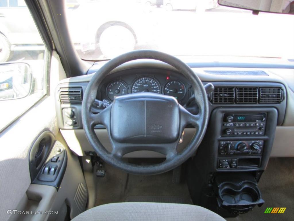 2001 Chevrolet Venture LS Steering Wheel Photos