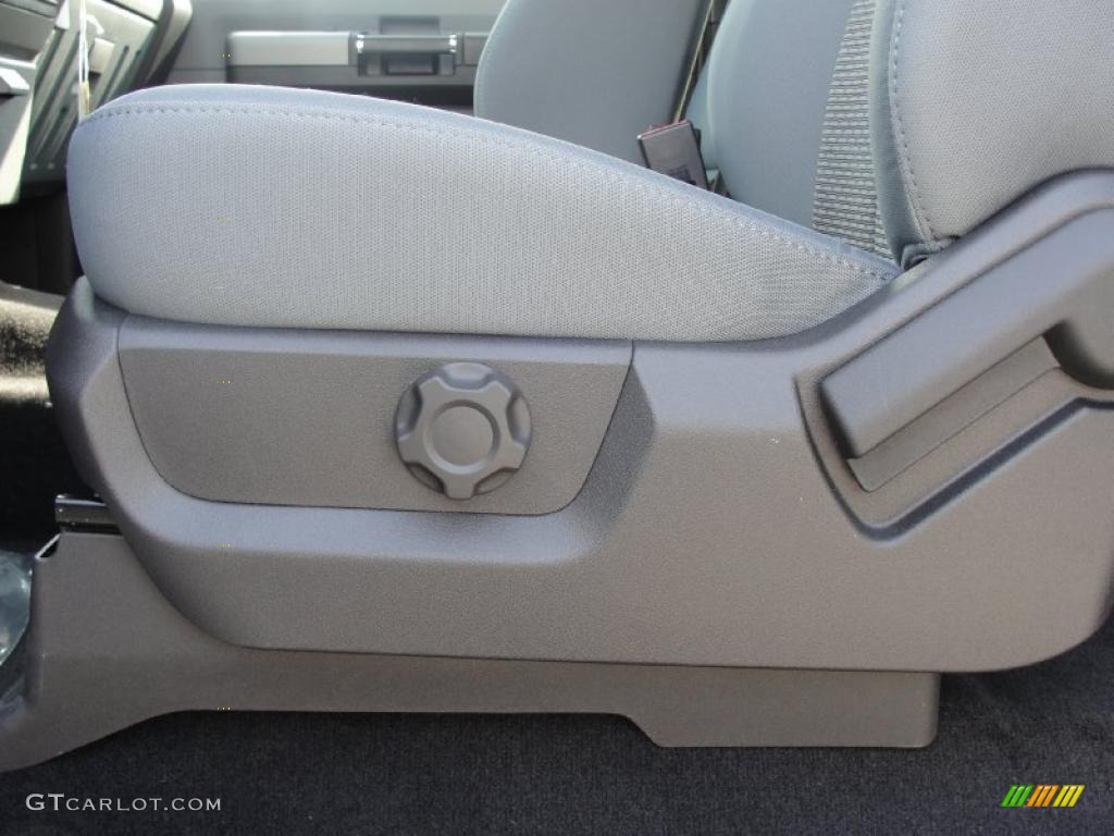 Steel Gray Interior 2011 Ford F250 Super Duty XLT SuperCab Photo #38543431