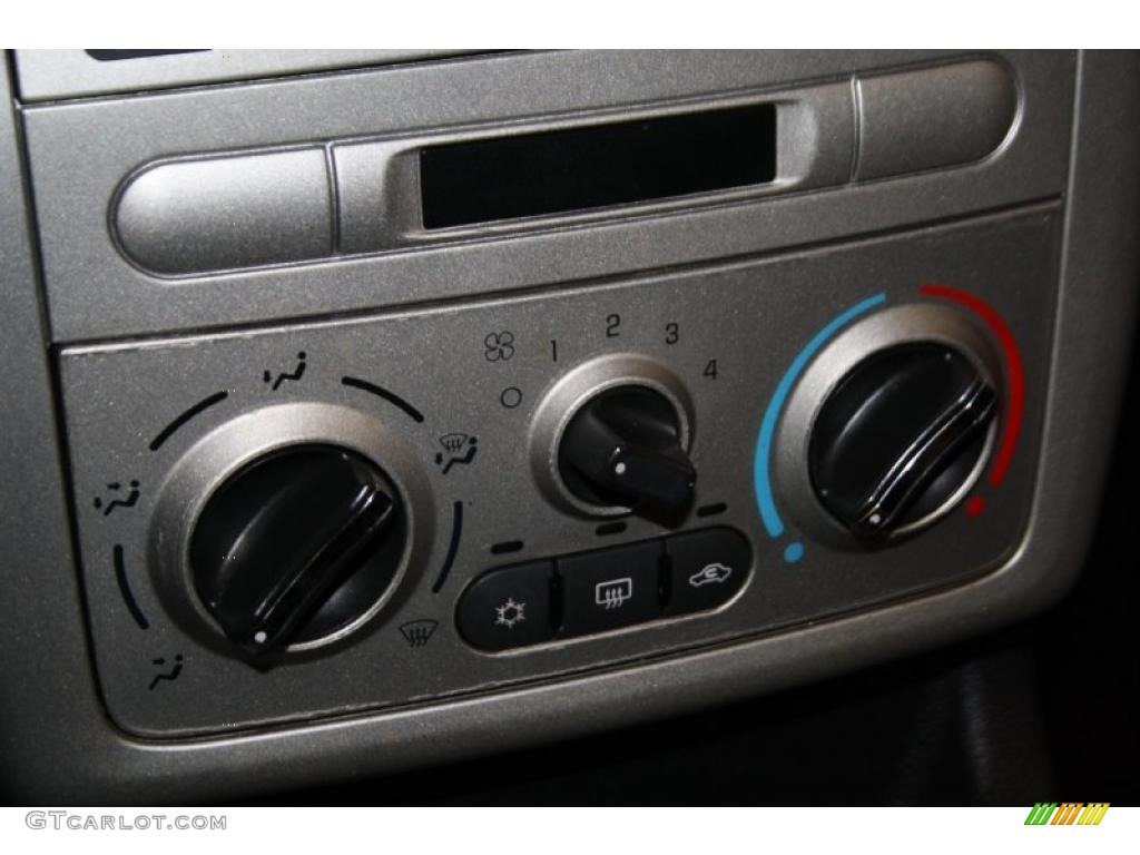 2006 Chevrolet Cobalt SS Supercharged Coupe Controls Photo #38543487