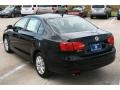 Black - Jetta SE Sedan Photo No. 2