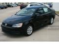 Black - Jetta SE Sedan Photo No. 3
