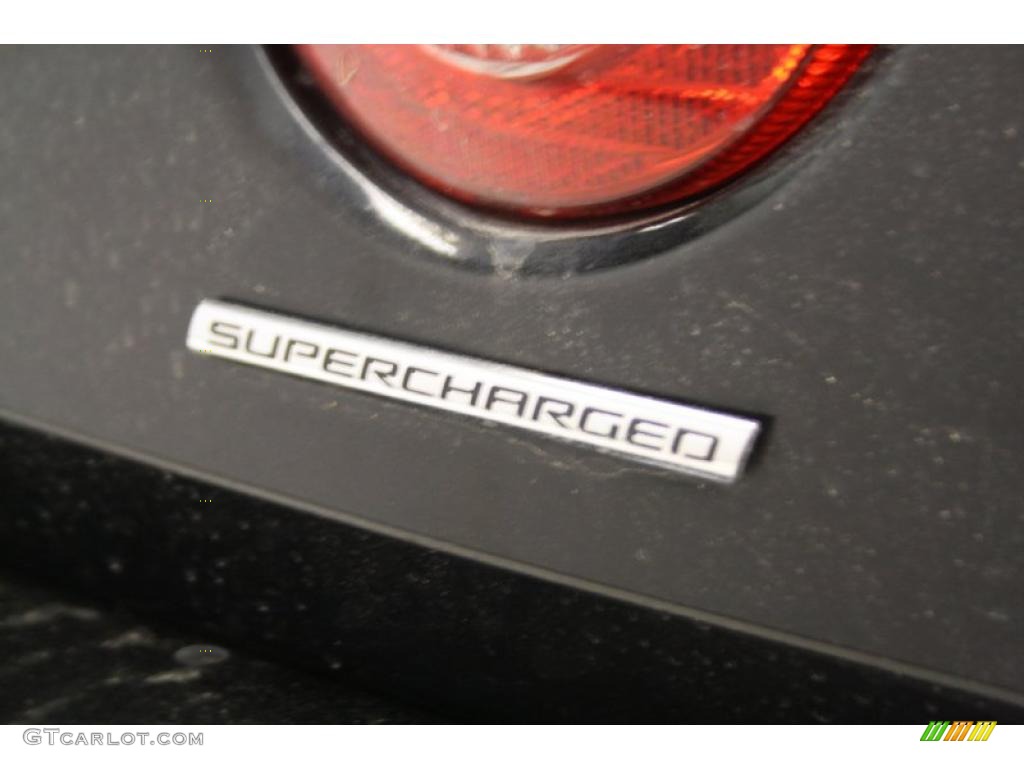 2006 Cobalt SS Supercharged Coupe - Black / Ebony photo #34