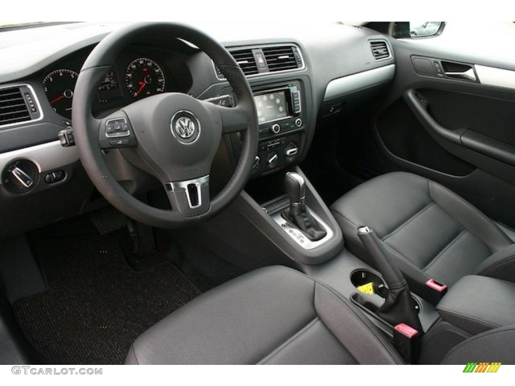 Titan Black Interior 2011 Volkswagen Jetta SEL Sedan Photo #38544339