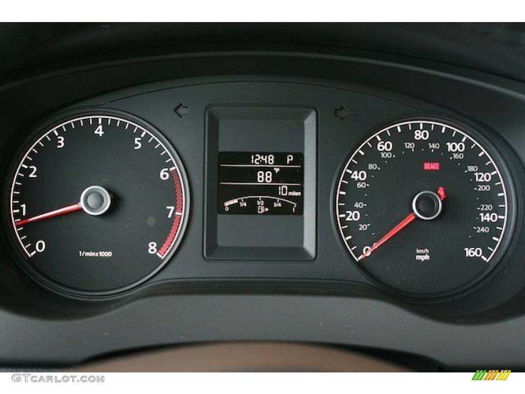 2011 Volkswagen Jetta SE Sedan Gauges Photo #38544575
