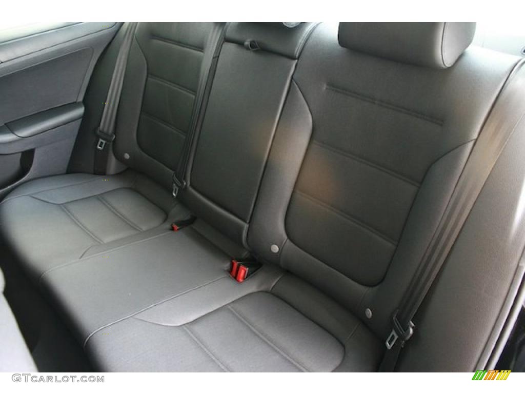 Titan Black Interior 2011 Volkswagen Jetta SE Sedan Photo #38544767