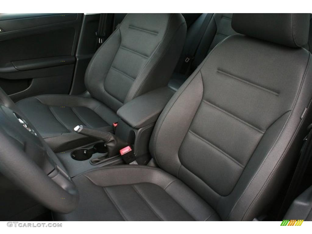 Titan Black Interior 2011 Volkswagen Jetta SE Sedan Photo #38544943