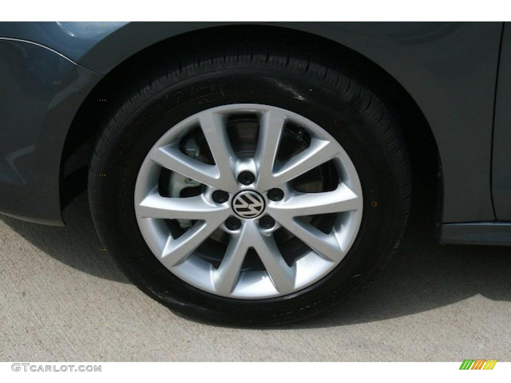 2011 Volkswagen Jetta SE Sedan Wheel Photo #38545311