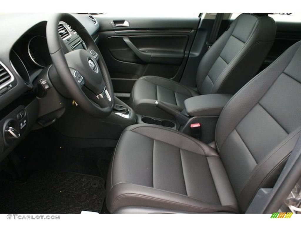 Titan Black Interior 2011 Volkswagen Jetta TDI SportWagen Photo #38545679