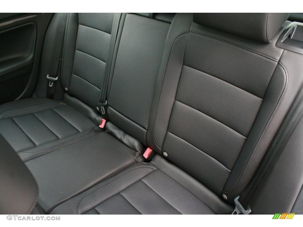 Titan Black Interior 2011 Volkswagen Jetta TDI SportWagen Photo #38545823