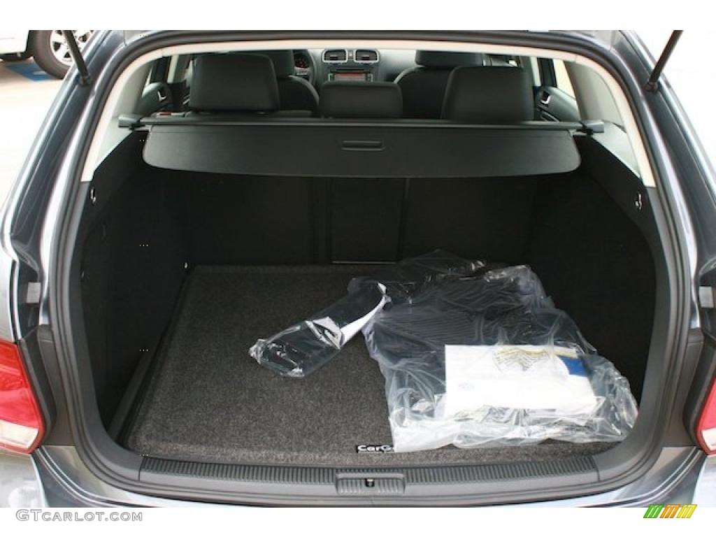 2011 Volkswagen Jetta TDI SportWagen Trunk Photo #38545835