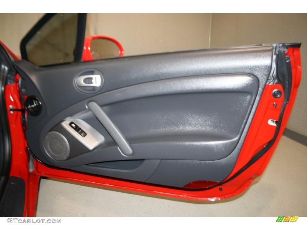 2006 Mitsubishi Eclipse GT Coupe Dark Charcoal Door Panel Photo #38546587