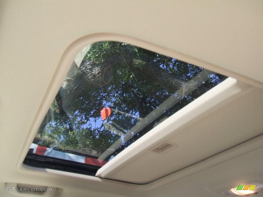 2011 Chevrolet Impala LT Sunroof Photo #38550997