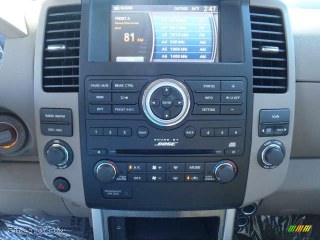2011 Nissan Pathfinder Silver Navigation Photo #38551373