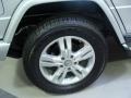 2010 Mercedes-Benz G 550 Wheel and Tire Photo