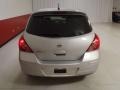 Brilliant Silver - Versa 1.8 S Hatchback Photo No. 5