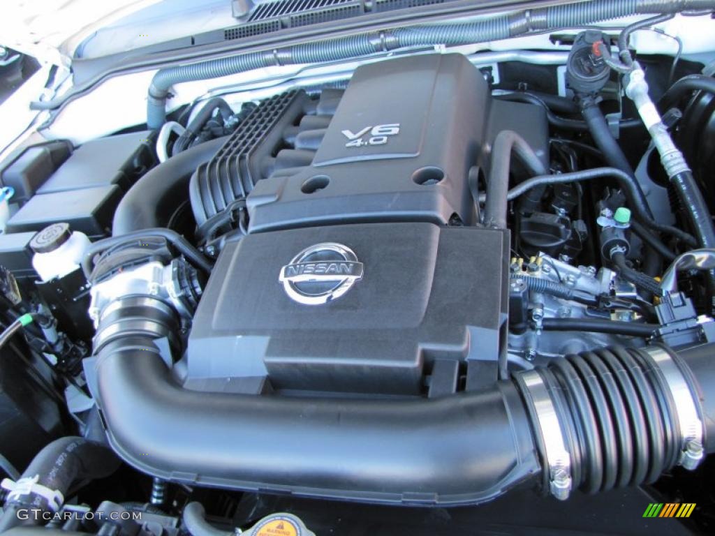 2011 Nissan Pathfinder Silver 4x4 4.0 Liter DOHC 24-Valve CVTCS V6 Engine Photo #38553141