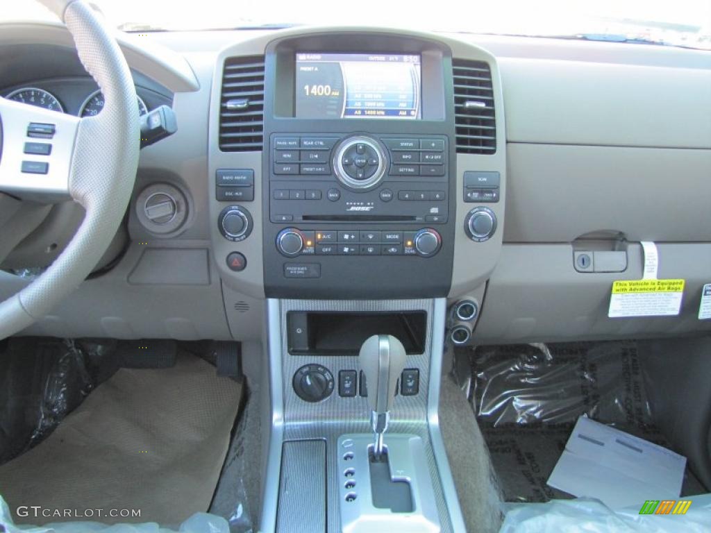2011 Nissan Pathfinder Silver 4x4 Cafe Latte Dashboard Photo #38553157