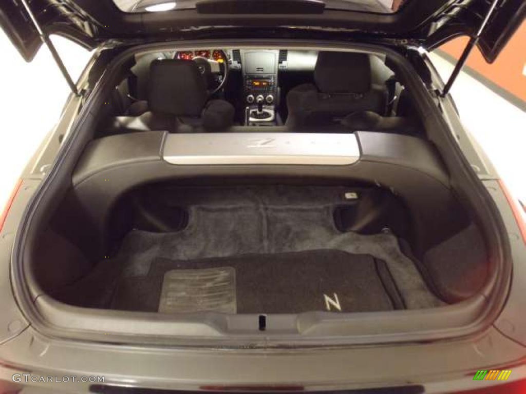 2007 Nissan 350Z Enthusiast Coupe Trunk Photos