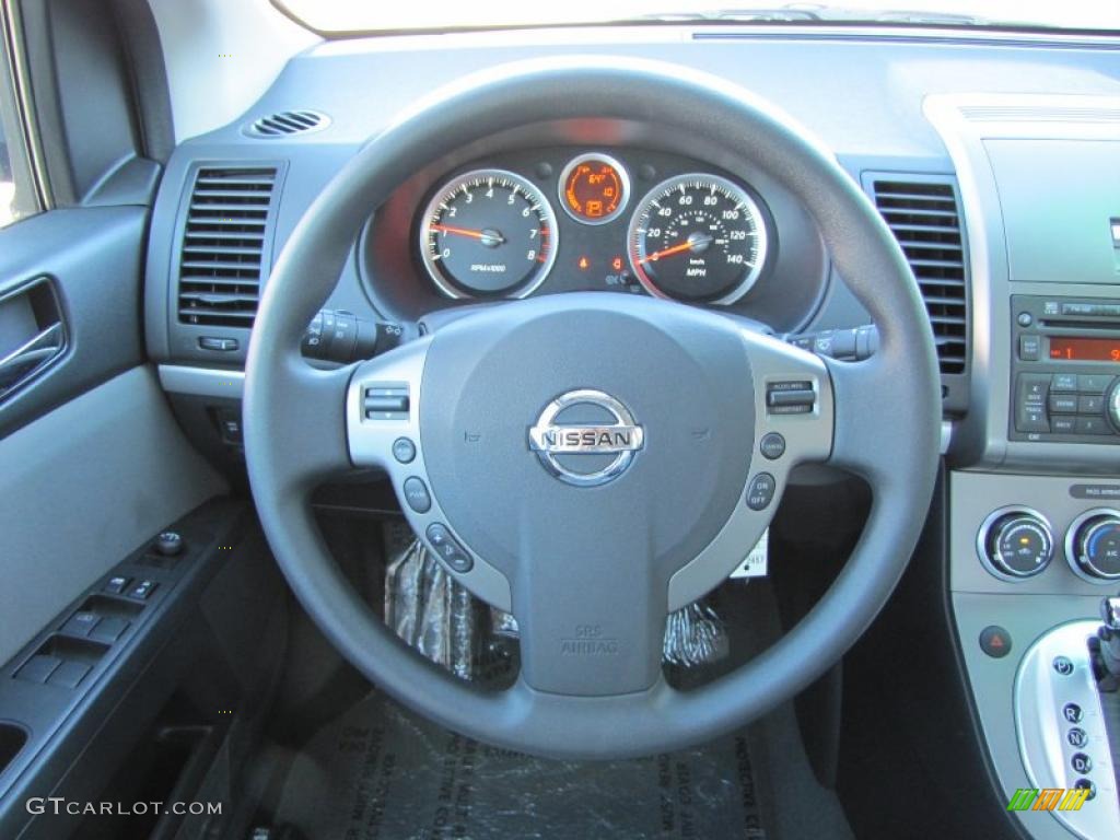 2011 Nissan Sentra 2.0 SR Charcoal Steering Wheel Photo #38553465