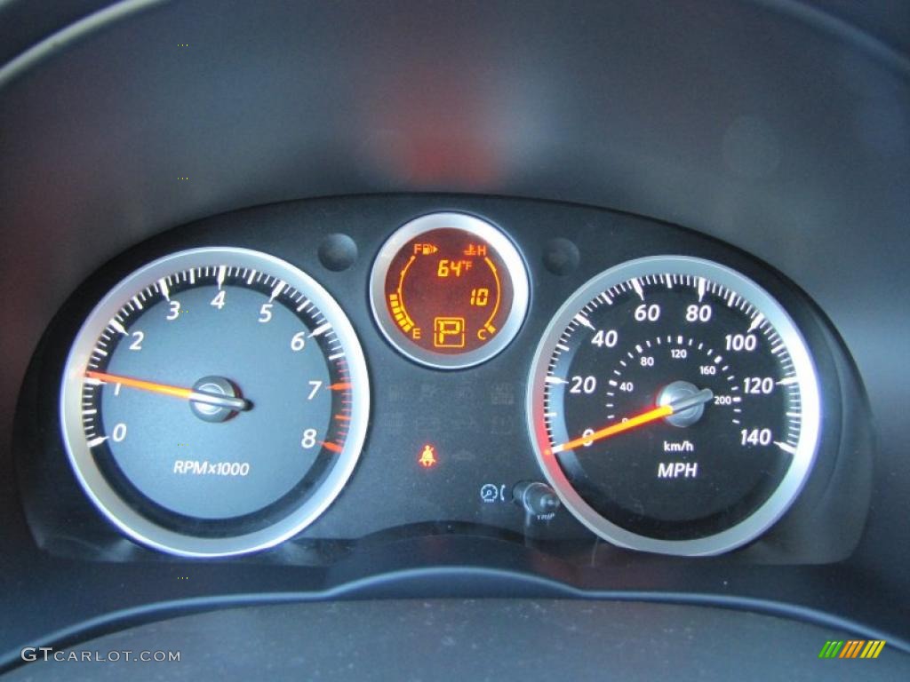 2011 Nissan Sentra 2.0 SR Gauges Photo #38553481