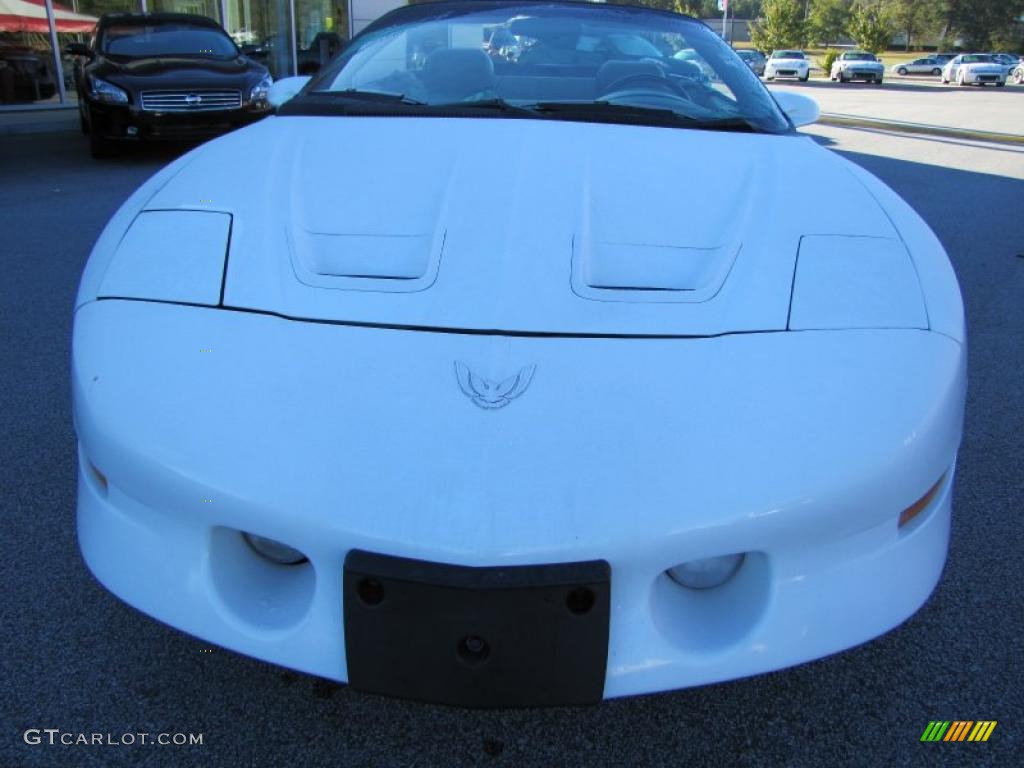 1995 Firebird Convertible - Bright White / Medium Beige photo #8