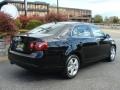 Black - Jetta SE Sedan Photo No. 3