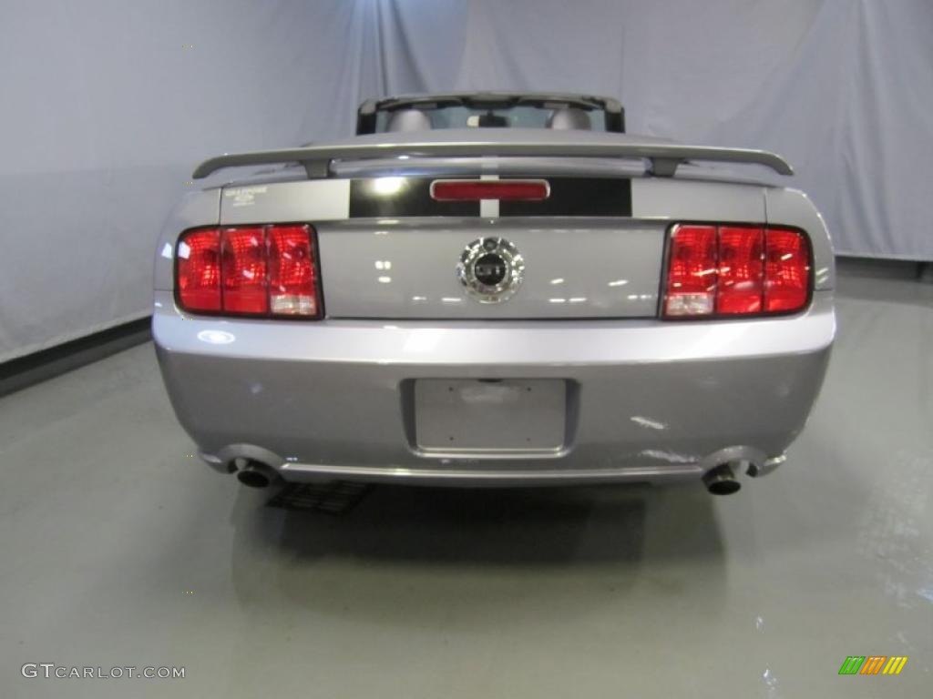 2007 Mustang GT Premium Convertible - Tungsten Grey Metallic / Dark Charcoal photo #9