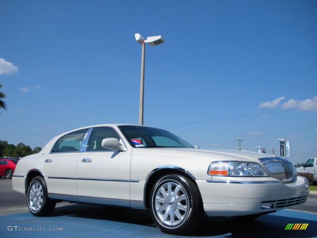 Cashmere Tri-Coat 2007 Lincoln Town Car Designer Exterior Photo #38561933