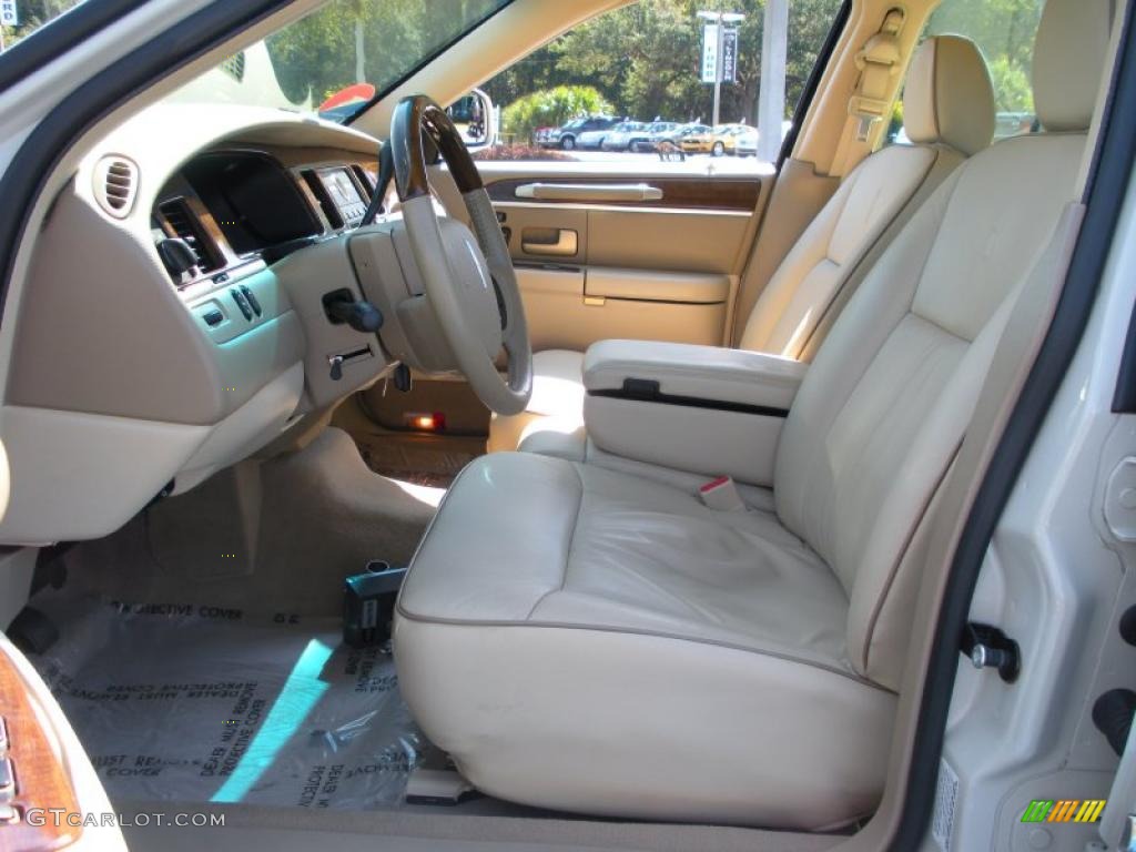 Light Camel Interior 2007 Lincoln Town Car Designer Photo #38562009