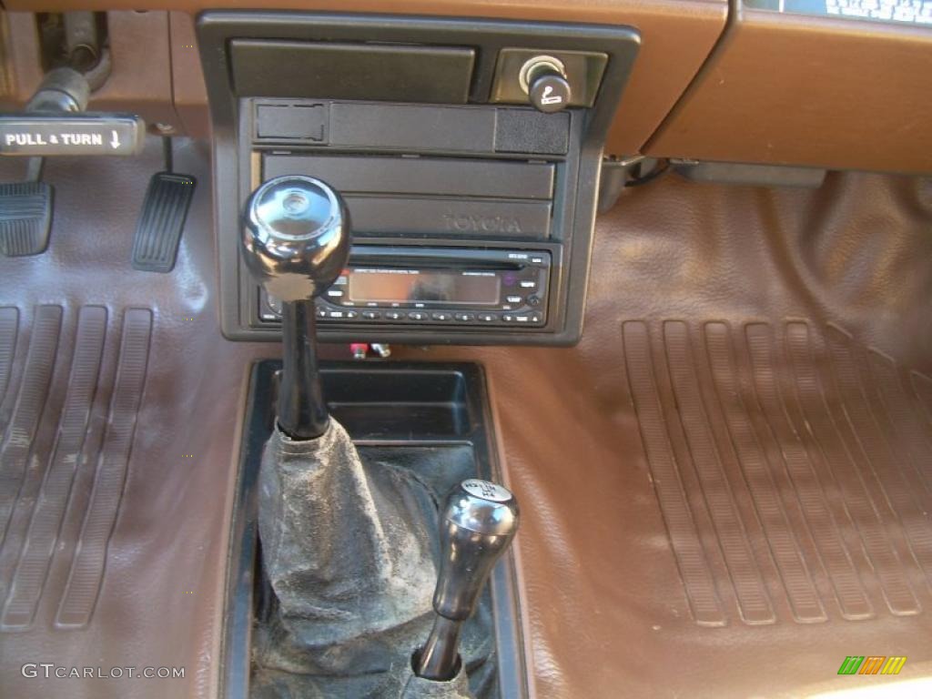 1986 Toyota 4Runner 4x4 5 Speed Manual Transmission Photo #38563757