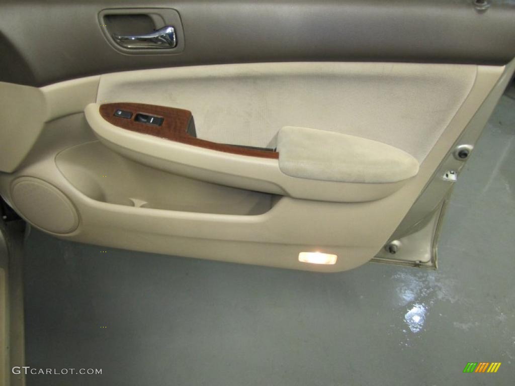 2006 Accord EX Sedan - Desert Mist Metallic / Ivory photo #16