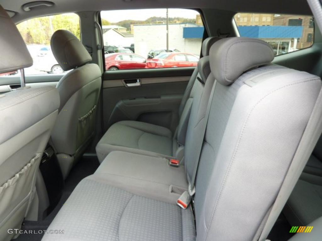 Gray Interior 2009 Kia Borrego LX V6 4x4 Photo #38566525