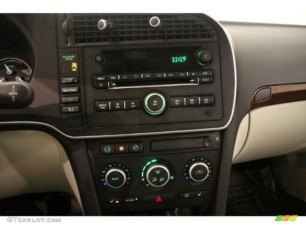 2008 Saab 9-3 2.0T Sport Sedan Controls Photo #38567689