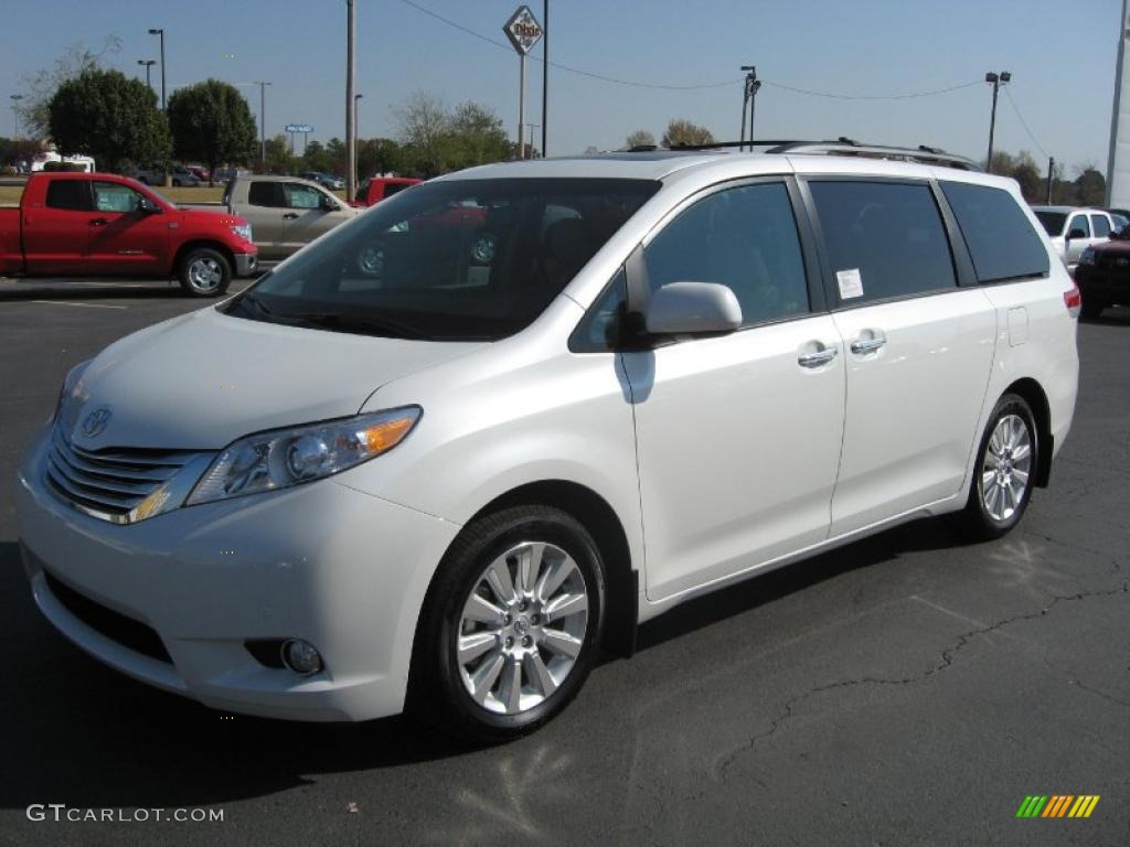 2011 Sienna Limited - Super White / Bisque photo #3