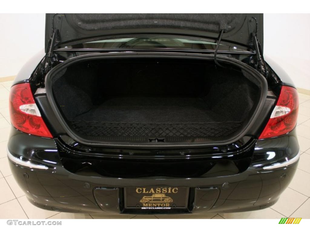 2005 Buick LaCrosse CXS Trunk Photo #38568729