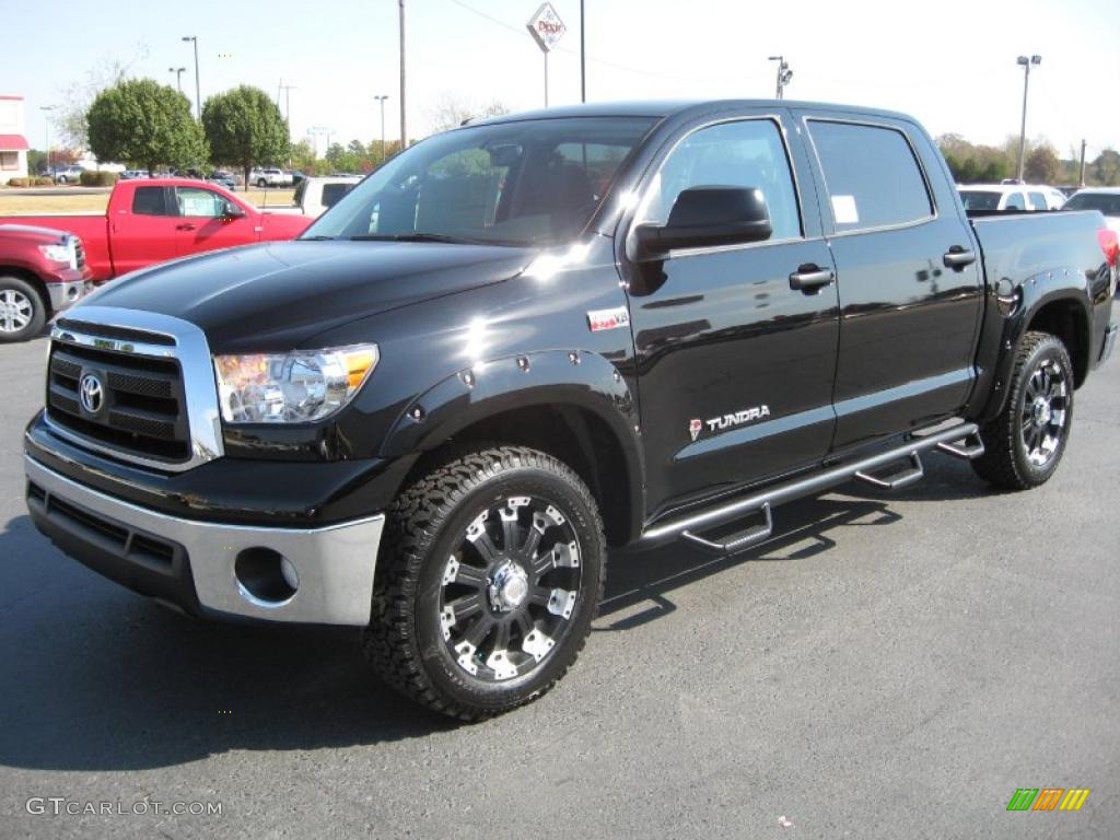 2011 Tundra CrewMax 4x4 - Black / Graphite Gray photo #3