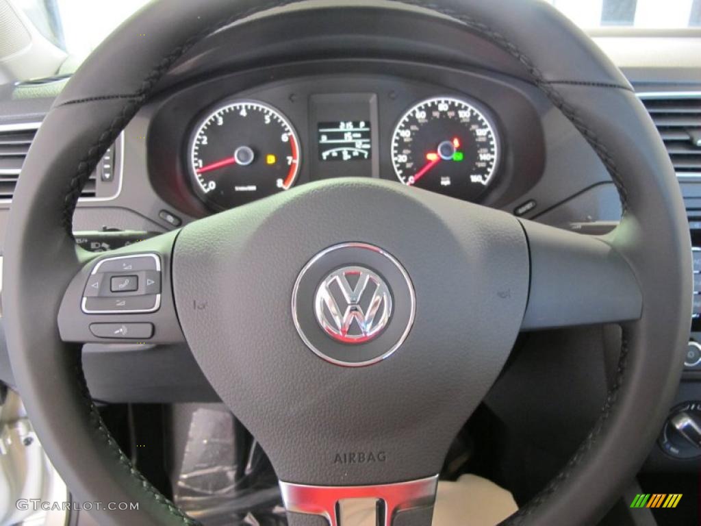 2011 Volkswagen Jetta SEL Sedan Titan Black Steering Wheel Photo #38572072