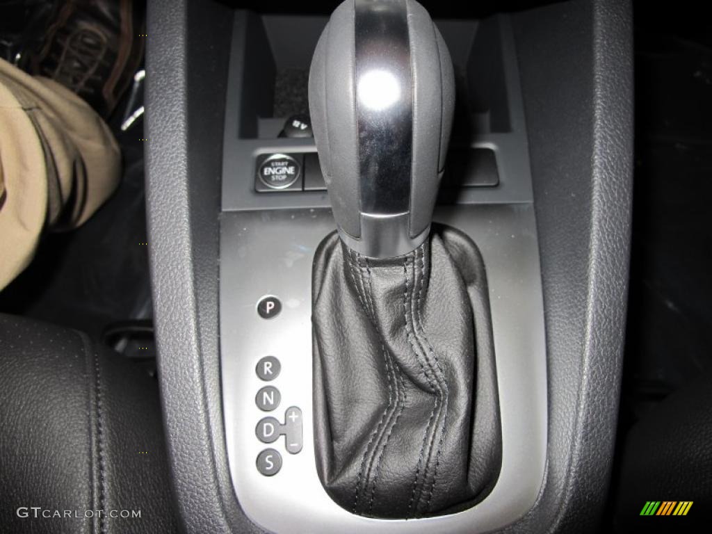 2011 Volkswagen Jetta SEL Sedan 6 Speed Tiptronic Automatic Transmission Photo #38572112