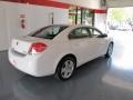 2009 Polar White Saturn Aura XE  photo #4