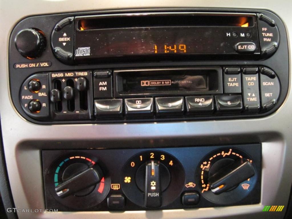 2003 Chrysler Sebring LXi Coupe Controls Photo #38572828